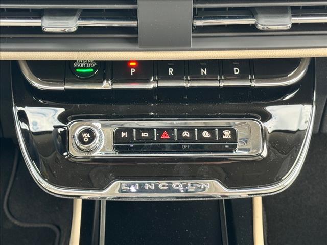 2025 Lincoln Corsair Premiere