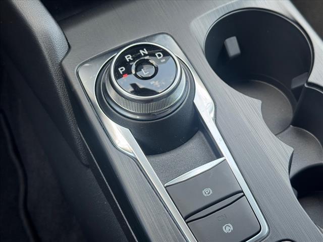 2025 Ford Escape Hybrid ST-Line