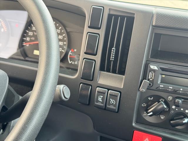 2024 Isuzu NPR 