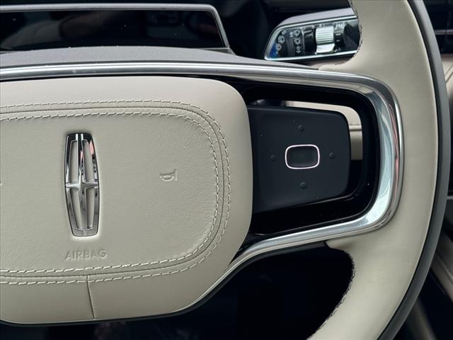 2025 Lincoln Nautilus Hybrid Reserve