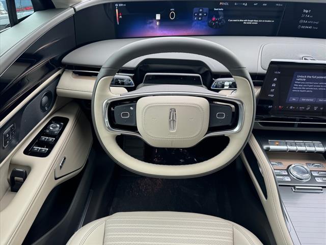 2025 Lincoln Nautilus Hybrid Reserve