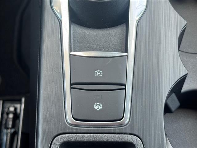 2025 Ford Escape Hybrid ST-Line