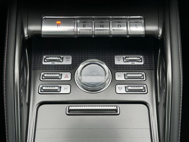 2025 Lincoln Nautilus Hybrid Reserve