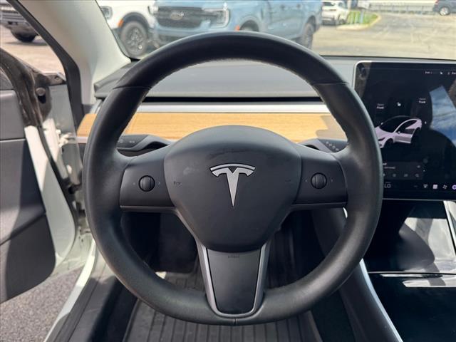 2020 Tesla Model 3 Standard
