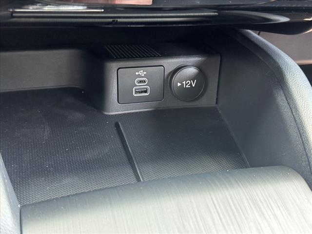 2025 Ford Escape Hybrid ST-Line