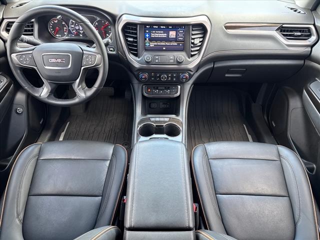 2022 GMC Acadia AT4