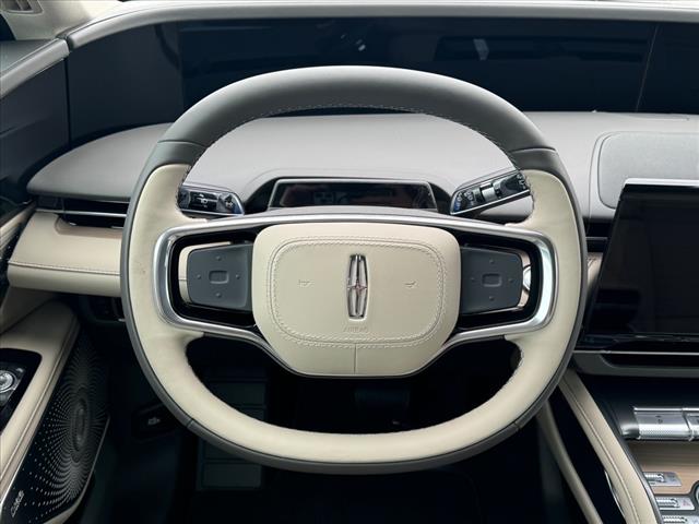 2025 Lincoln Nautilus Hybrid Reserve