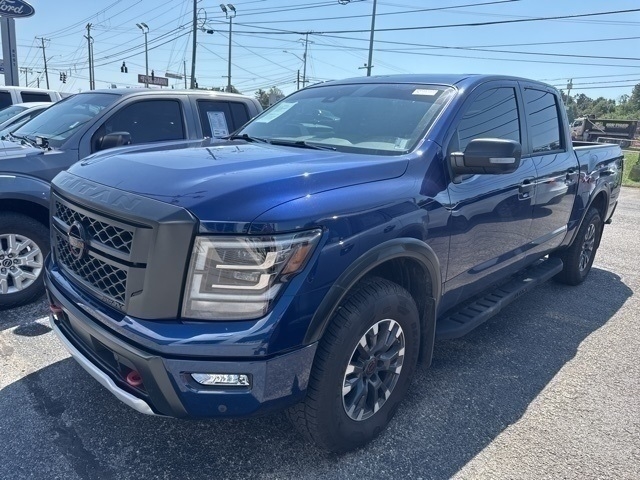 2024 Nissan Titan PRO-4X