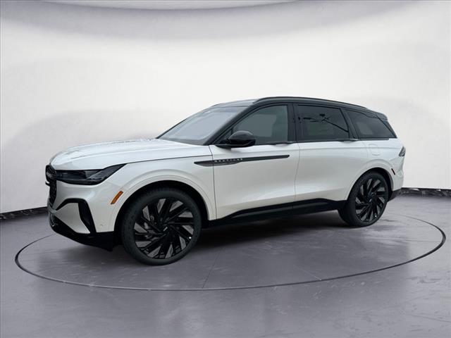 2025 Lincoln Nautilus Hybrid Reserve