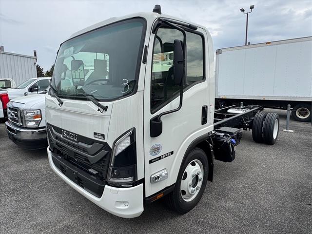 2025 Isuzu NRR 150