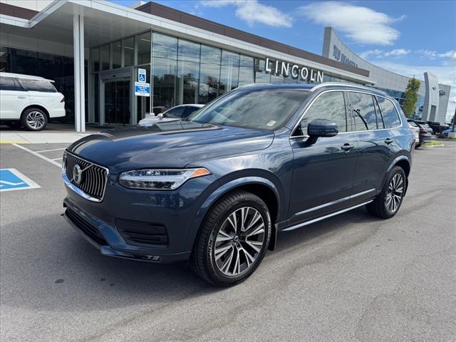 2021 Volvo XC90 T6 Momentum 6-Passenger