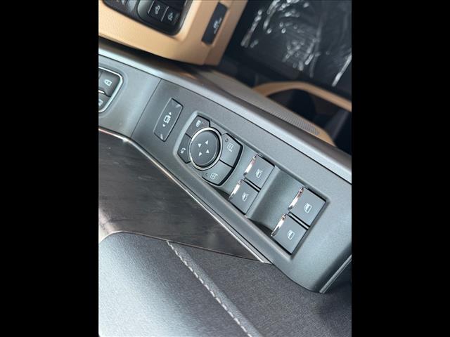 2025 Ford F-250 Super Duty Lariat