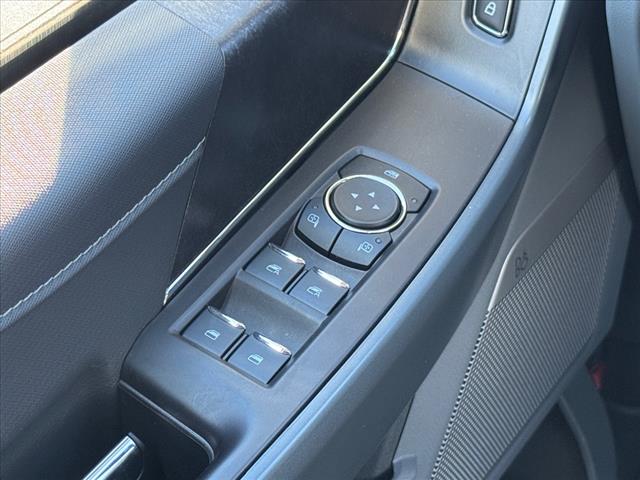 2024 Ford F-150 Lightning Flash