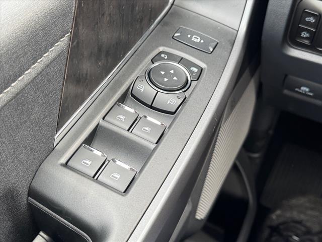 2025 Ford F-350 Super Duty Lariat