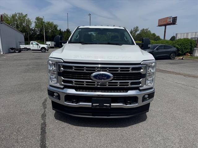 2025 Ford F-350 Super Duty XL
