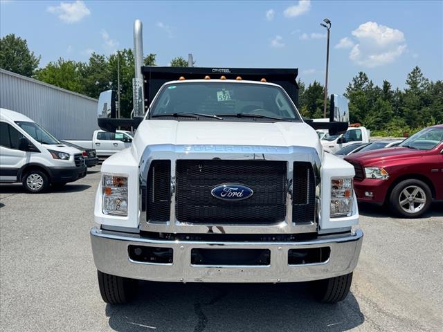 2025 Ford F-650SD Base