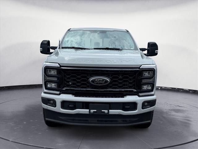 2025 Ford F-350 Super Duty Lariat