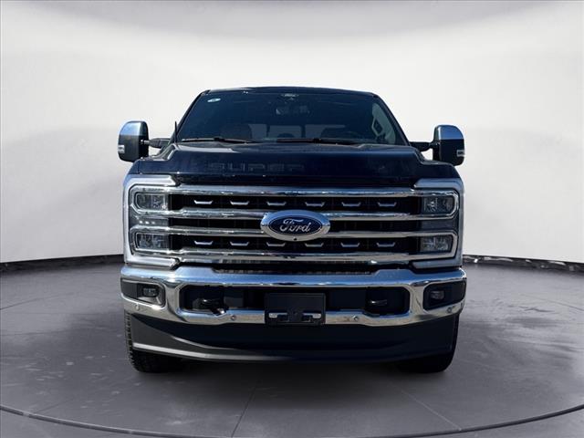 2025 Ford F-350 Super Duty Lariat