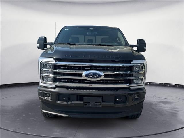 2025 Ford F-350 Super Duty King Ranch