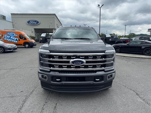 2023 Ford F-350 Super Duty Platinum