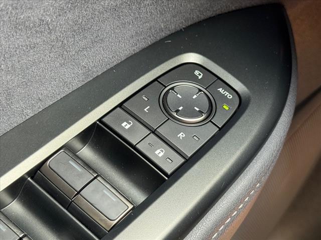 2023 Lexus RZ 450e 