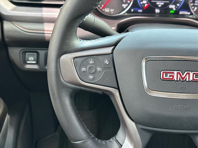 2022 GMC Acadia AT4