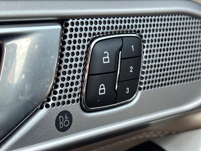 2022 Ford Explorer Hybrid Limited