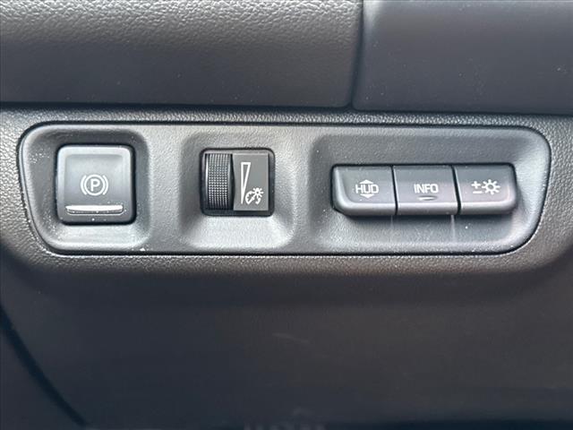 2022 GMC Acadia AT4