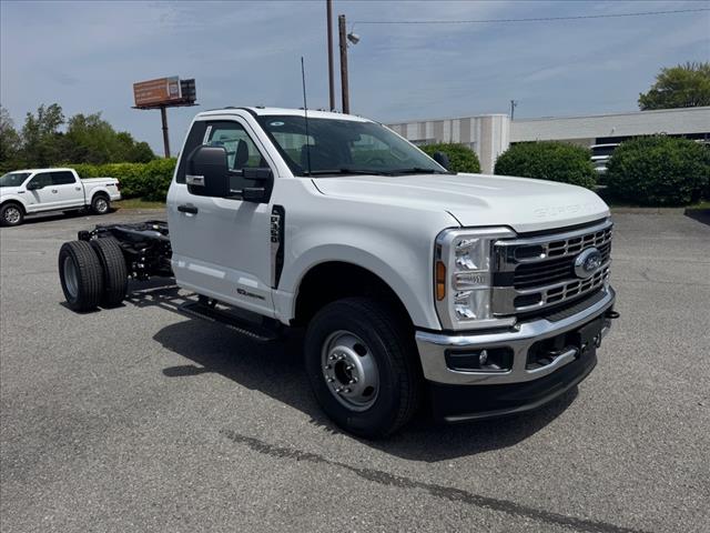 2025 Ford F-350 Super Duty XL