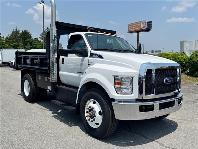 2025 Ford F-650SD Base
