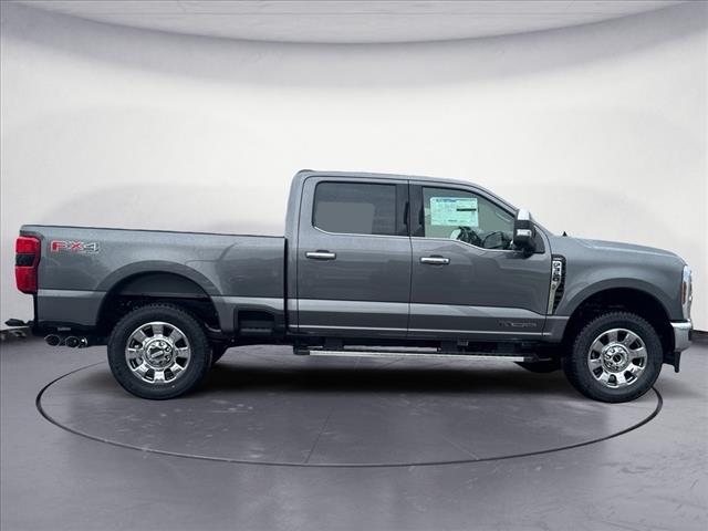 2025 Ford F-350 Super Duty Lariat