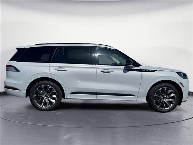 2025 Lincoln Aviator Premiere