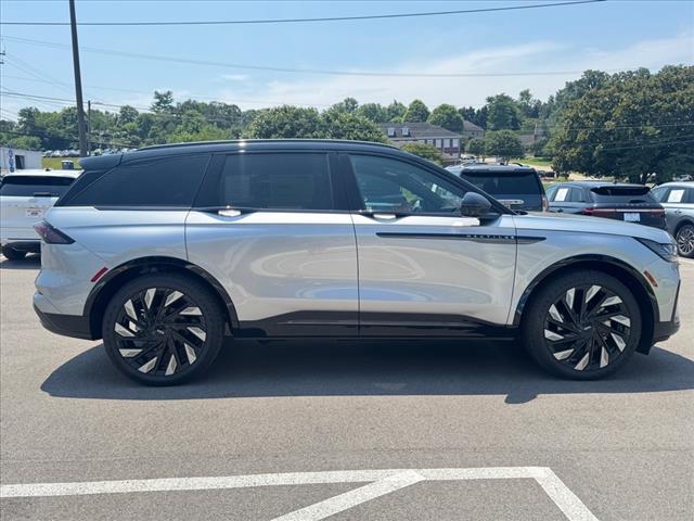 2025 Lincoln Nautilus Hybrid Reserve