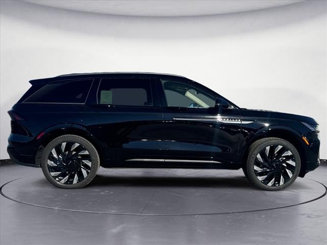 2025 Lincoln Nautilus Hybrid Reserve