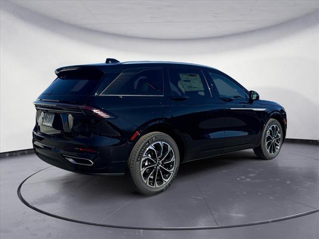 2025 Lincoln Nautilus Reserve