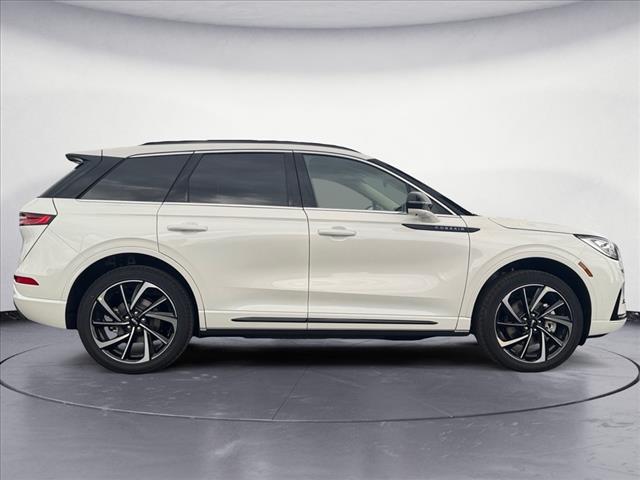 2025 Lincoln Corsair Grand Touring