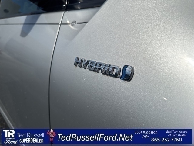 2018 Toyota Prius Three Touring