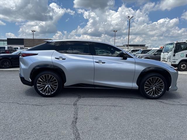 2023 Lexus RZ 450e 