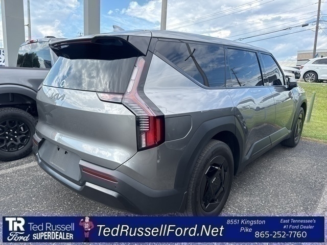 2024 Kia EV9 Light Long Range