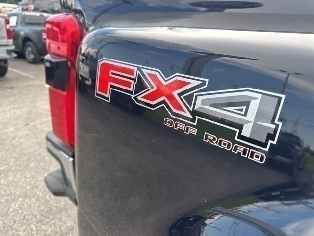 2025 Ford F-450 Super Duty Lariat