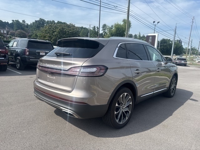 2021 Lincoln Nautilus Reserve