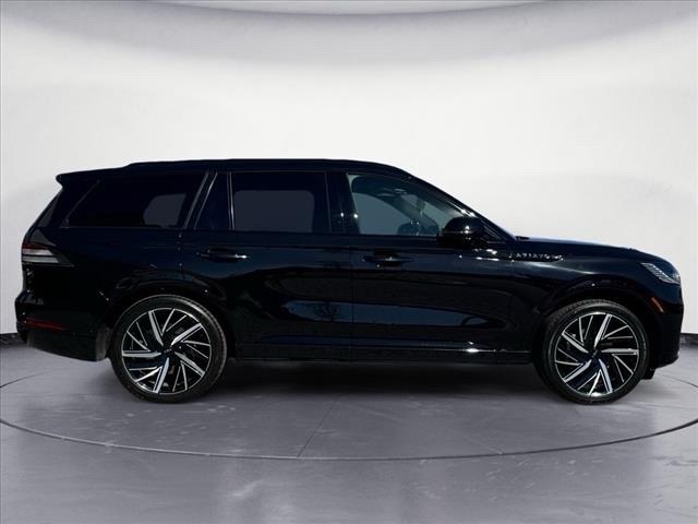 2025 Lincoln Aviator Black Label