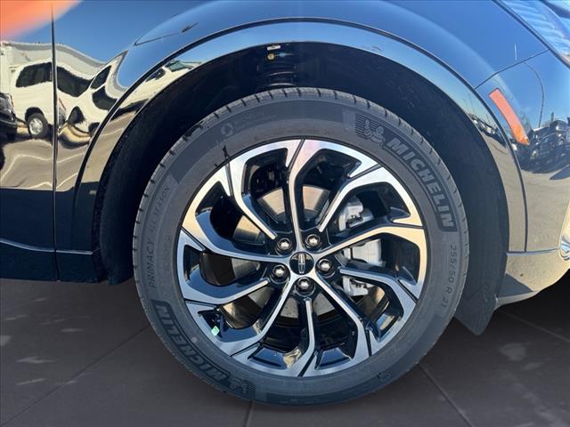 2025 Lincoln Nautilus Hybrid Reserve
