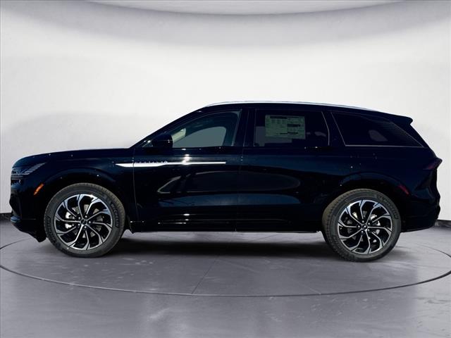 2025 Lincoln Nautilus Reserve