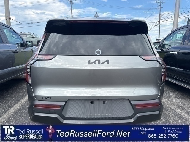 2024 Kia EV9 Light Long Range