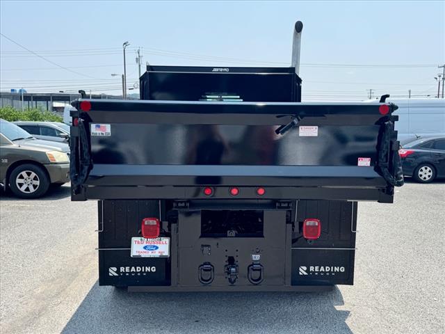 2025 Ford F-650SD Base