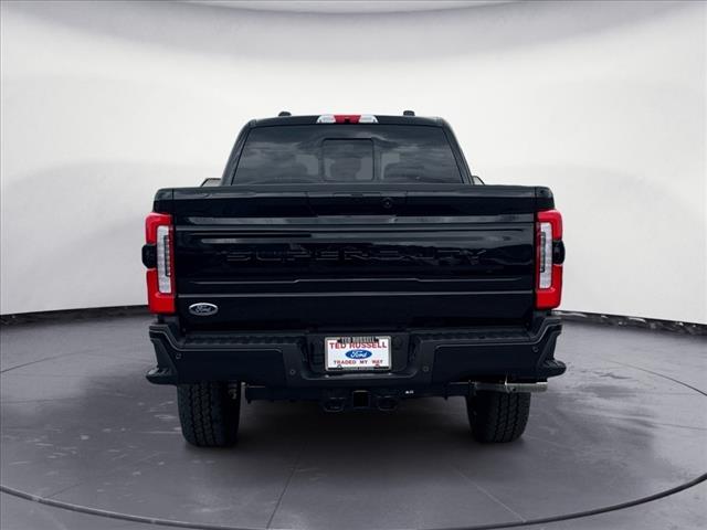 2025 Ford F-250 Super Duty Platinum