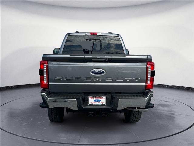 2025 Ford F-350 Super Duty Lariat