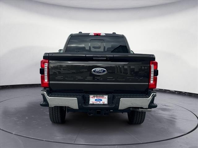 2025 Ford F-350 Super Duty Lariat