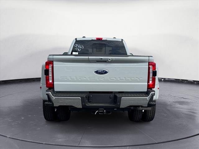 2025 Ford F-350 Super Duty Lariat